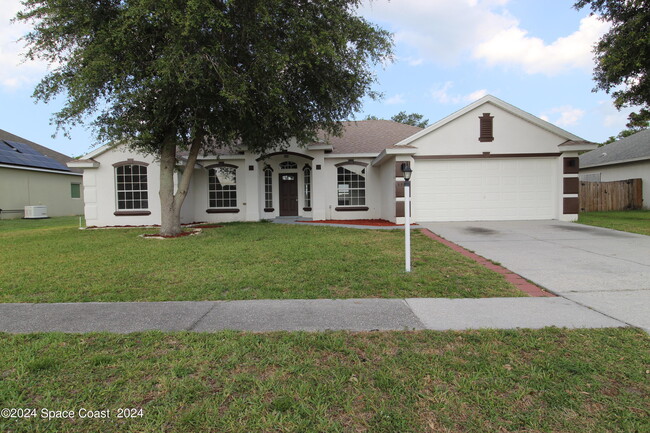 959 Pine Walk Ct NE in Palm Bay, FL - Building Photo - Building Photo