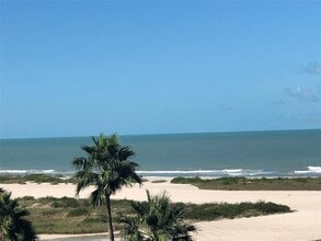 1250 Gulf Blvd in Clearwater, FL - Building Photo - Building Photo