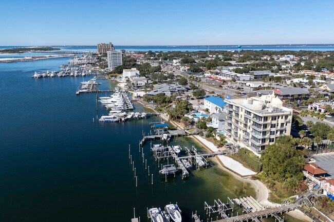 508 Harbor Blvd in Destin, FL - Building Photo - Building Photo