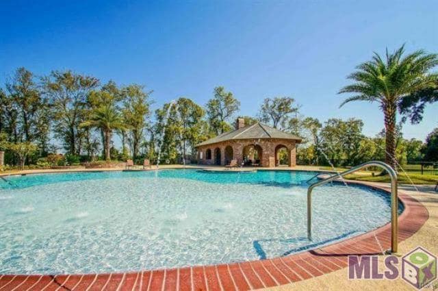8211 Village Plaza Ct, Unit 3B