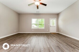 135 Ashley Trace in Covington, GA - Building Photo - Building Photo