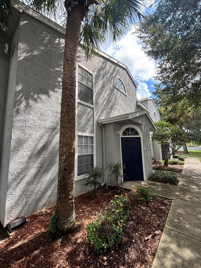 property at 1613 Columbia Arms Cir