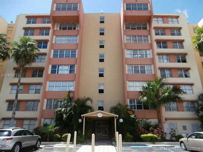 9143 SW 77th Ave-Unit -B807 in Miami, FL - Building Photo - Building Photo