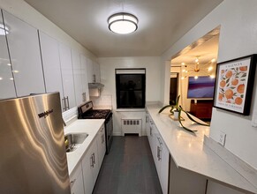 2329 Hudson Terrace in Fort Lee, NJ - Building Photo - Building Photo