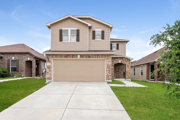 7122 Palomino Bay in San Antonio, TX - Building Photo