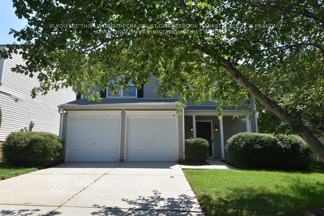 1307 Caselton Ct in Charlotte, NC - Building Photo