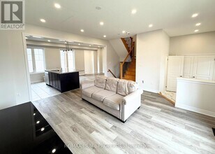 14 Primo Rd in Brampton, ON - Building Photo - Building Photo
