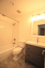 5638 Creekwood St in San Antonio, TX - Building Photo - Building Photo