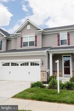 2820 Union Square Rd in New Windsor, MD - Building Photo - Building Photo