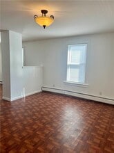 8 Park Ave in Hillburn, NY - Building Photo - Building Photo