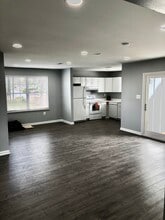 1401 Key Pkwy, Unit A-103 in Frederick, MD - Foto de edificio - Building Photo