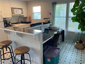5612 Vickery Blvd in Dallas, TX - Building Photo - Building Photo