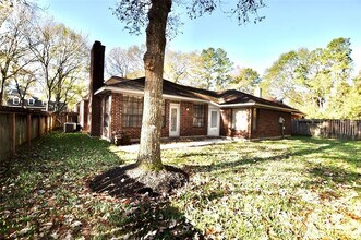 4602 Natural Bridge Dr in Houston, TX - Building Photo - Building Photo