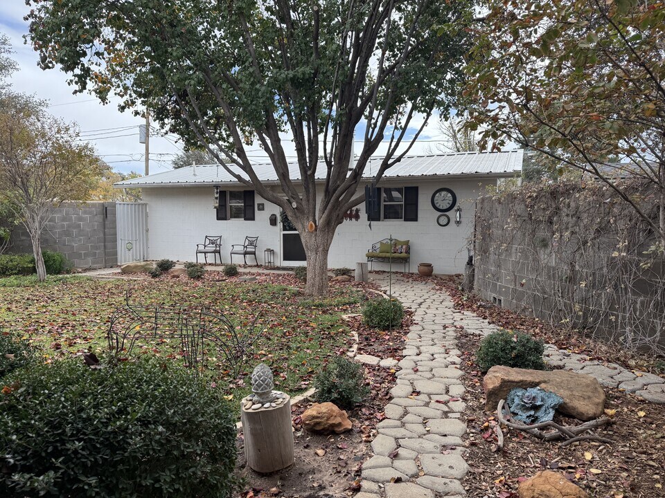 3505 Gulf Ave in Midland, TX - Building Photo