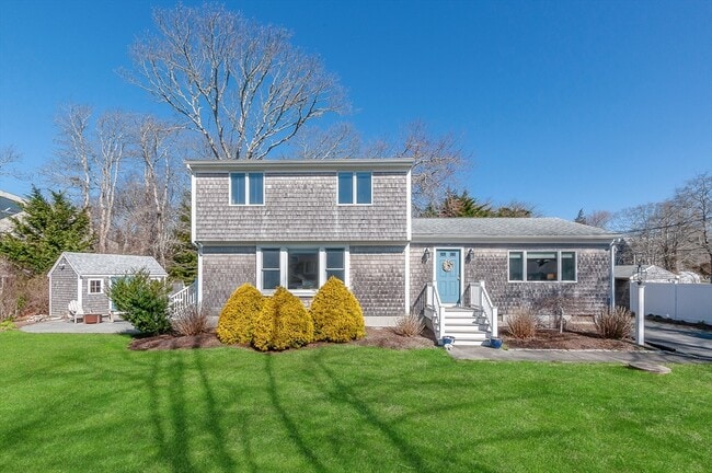 property at 26 Mattakiset Rd
