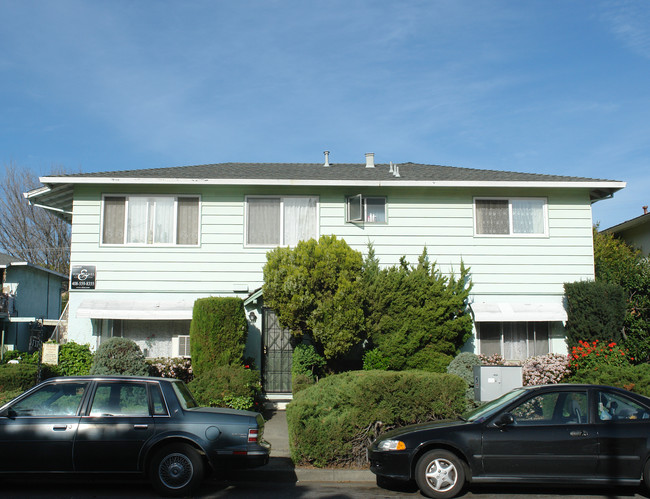 737 Opal Dr in San Jose, CA - Foto de edificio - Building Photo