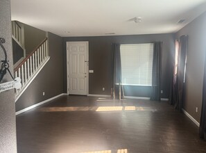 958 Ryan Ave in Clovis, CA - Building Photo - Building Photo