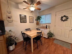 1564 Hollenbeck Ave, Unit 3 in Sunnyvale, CA - Building Photo - Building Photo