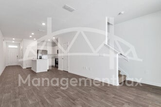 9921 Wyndbrook Ter in Jacksonville, FL - Foto de edificio - Building Photo