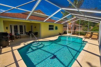 793 97th Ave N in Naples, FL - Building Photo - Building Photo