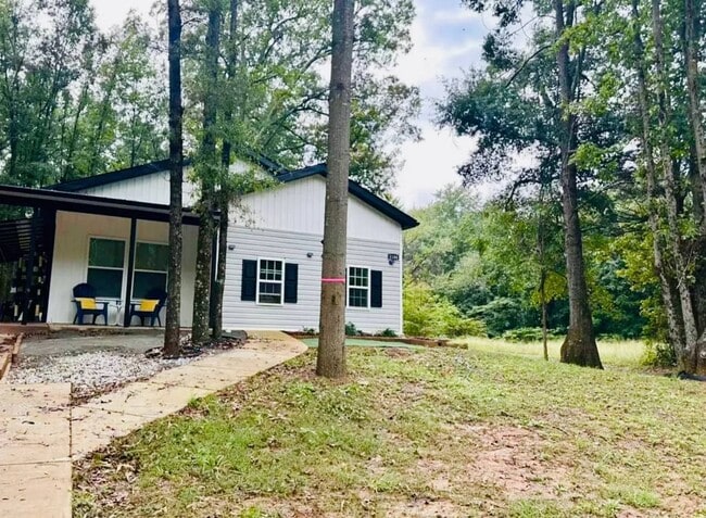 1108 E Stadium Dr in Eden, NC - Building Photo - Building Photo