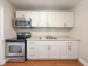 821 3rd St in West Palm Beach, FL - Building Photo - Building Photo