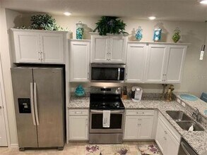 5326 Sylvester Loop in Tampa, FL - Building Photo - Building Photo