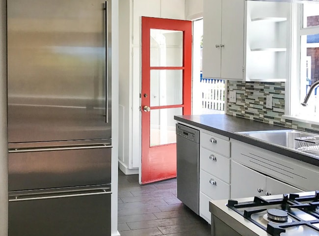 4705 SW Wildwood Pl in Seattle, WA - Building Photo - Building Photo