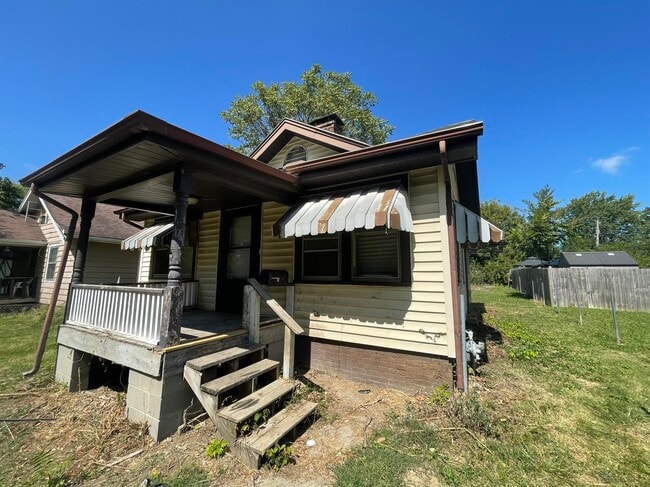 property at 1207 Cleveland Ave