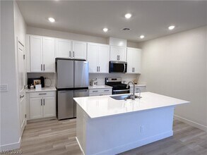 4212 Zilker Pk Ave in North Las Vegas, NV - Building Photo - Building Photo