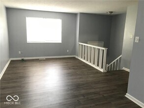 9444 English Oak Dr in Indianapolis, IN - Building Photo - Building Photo