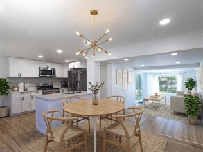 20901 Catalpa St in Deerfield, IL - Building Photo - Building Photo