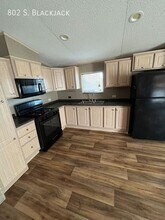 802 S Blackjack St in Stillwater, OK - Building Photo - Building Photo