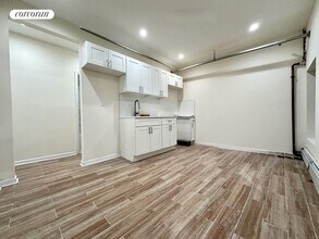 200 W 119th St in New York, NY - Building Photo - Building Photo