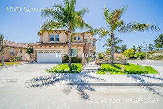 31501 Sagecrest Dr in Lake Elsinore, CA - Foto de edificio - Building Photo