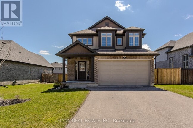 246 Woodway Trail in Norfolk, ON - Building Photo - Building Photo