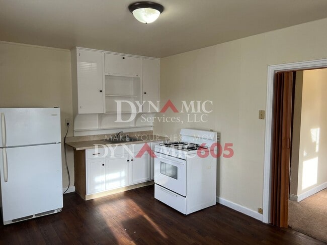 403 S Wayland Ave in Sioux Falls, SD - Building Photo - Building Photo