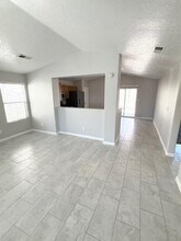 7451 Redpoll Rd NW in Albuquerque, NM - Foto de edificio - Building Photo