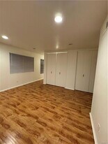 10038 Independence Ave in Los Angeles, CA - Building Photo