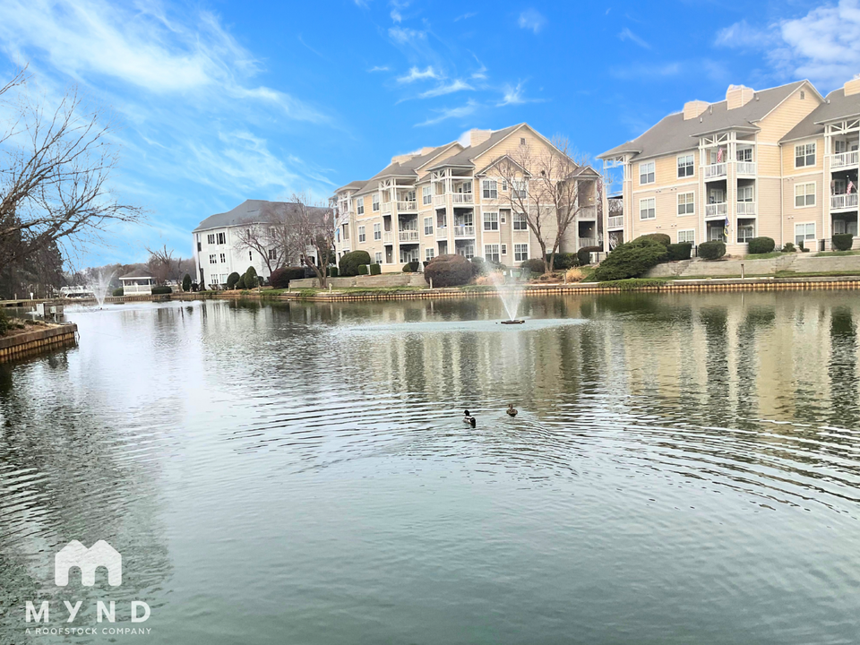 18817 Nautical Dr in Cornelius, NC - Building Photo