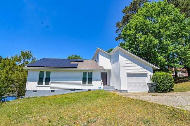 property at 5960 Laguna Dr