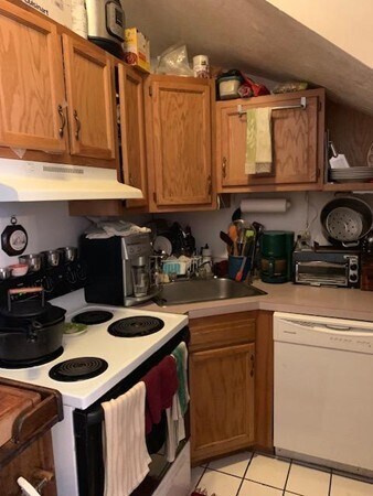 89 E Brookline St, Unit 2, Unit 2