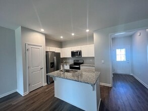 197 Sandpiper St in Smithfield, NC - Building Photo - Building Photo