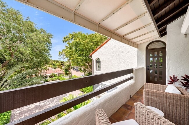 property at 5850 Pelican Bay Blvd