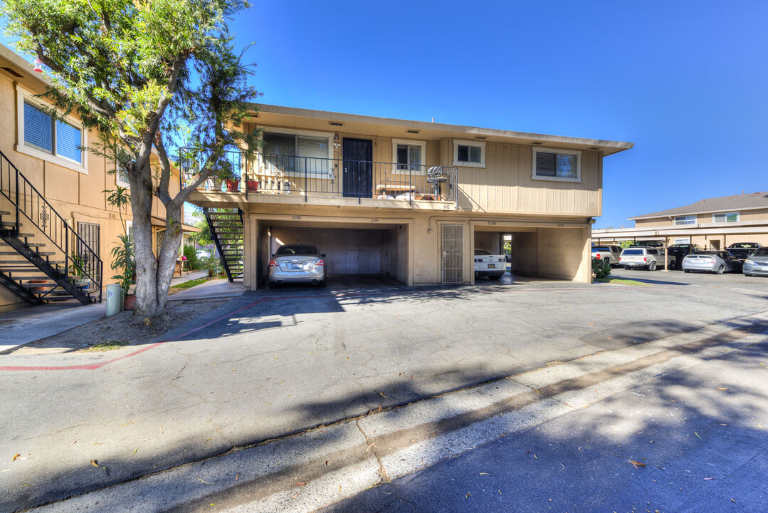 32188 Paseo Carolina in San Juan Capistrano, CA - Building Photo