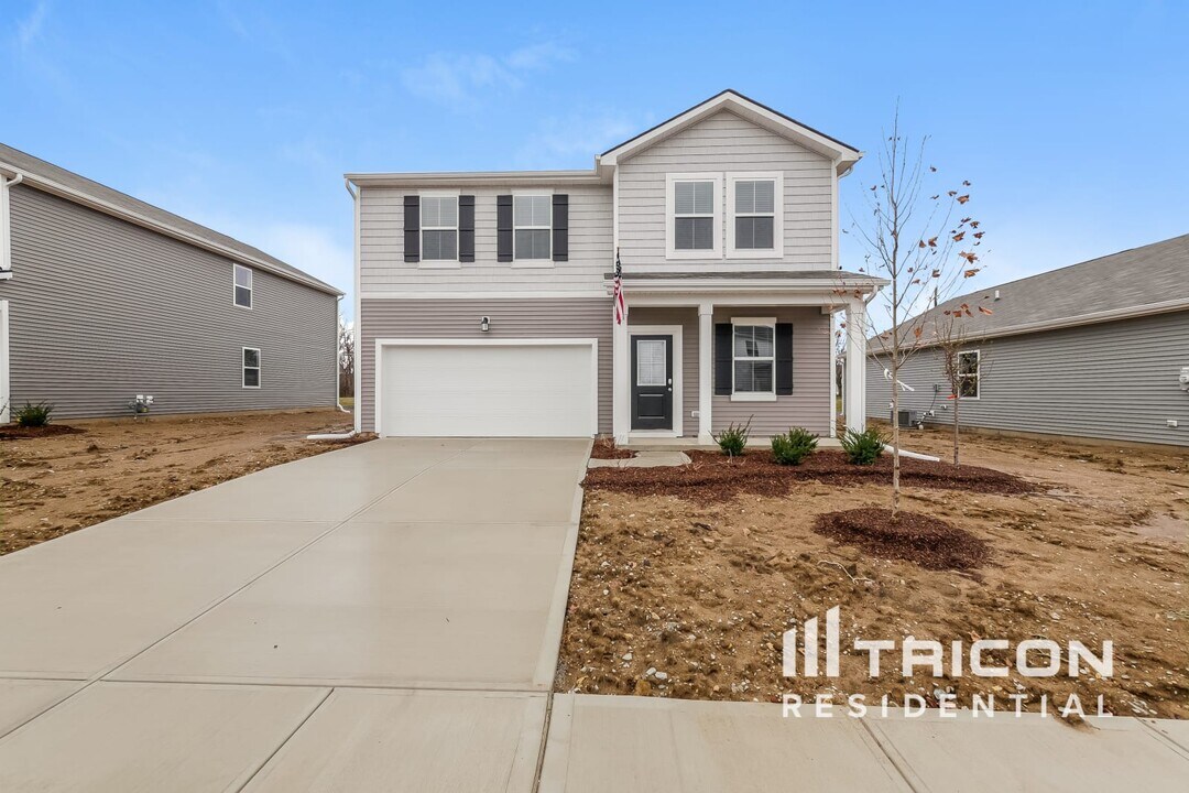 11723 Cotterill Wy in Indianapolis, IN - Building Photo