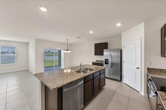 12533 Night View Dr in Sarasota, FL - Building Photo - Building Photo
