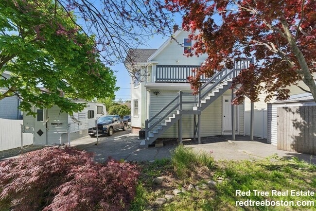 80 Shirley St in Winthrop, MA - Building Photo - Building Photo