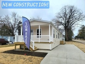 19900 128th St in Bristol, WI - Building Photo