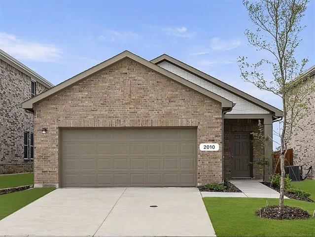 property at 2010 Prairie Ln